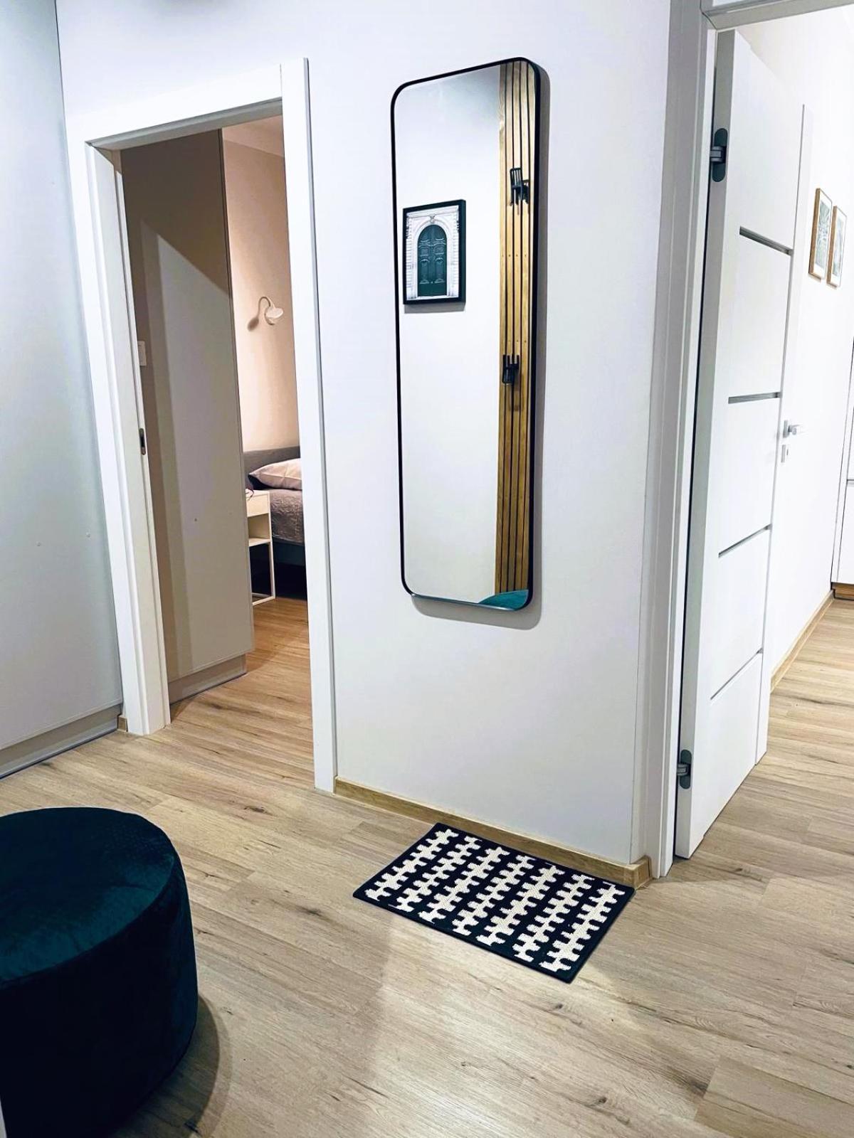 Mr Home Apartments - Mogilska Krakow Ngoại thất bức ảnh